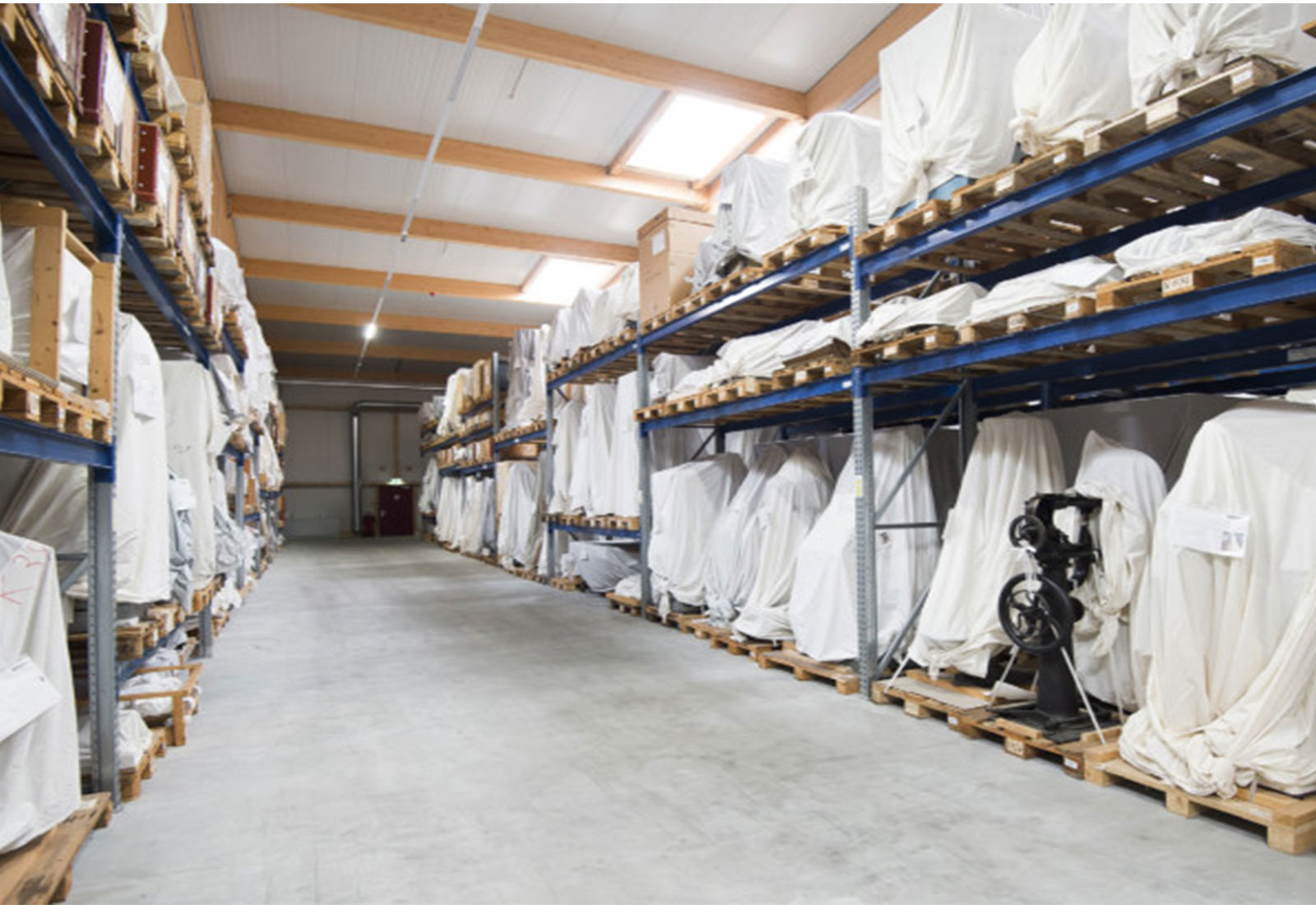 archive storage warehouse